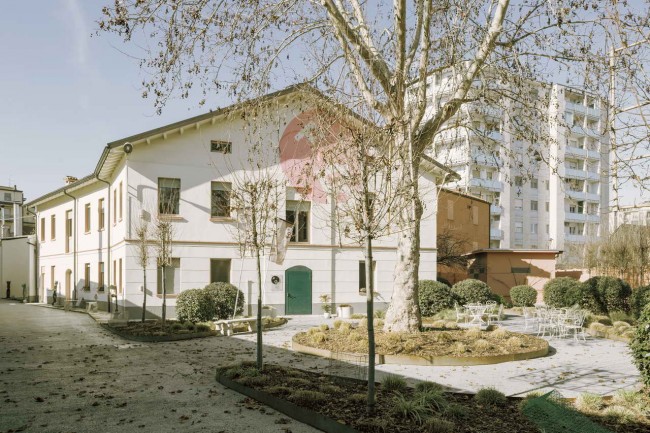 via Biella, 6