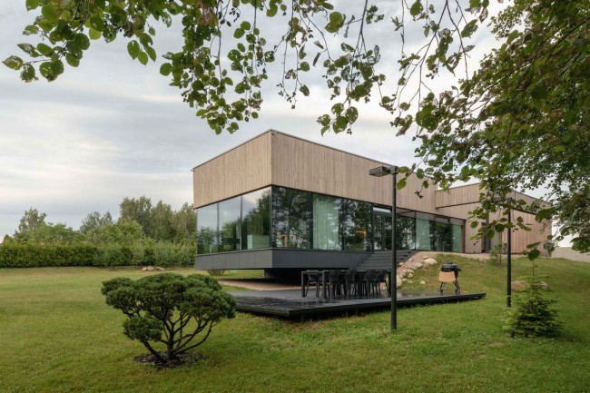 консольный дом Matski House