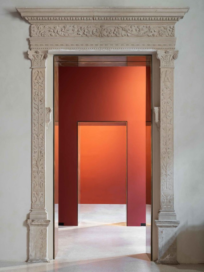 исторический портал, Palazzo dei Diamanti
