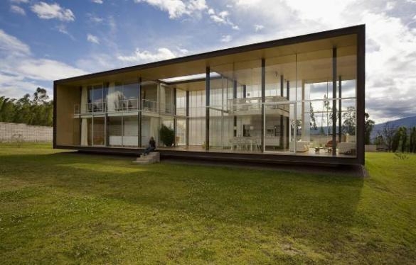 Икс-Дом (X House) от архитекторов Адриана Морено и Марии Саманьего.