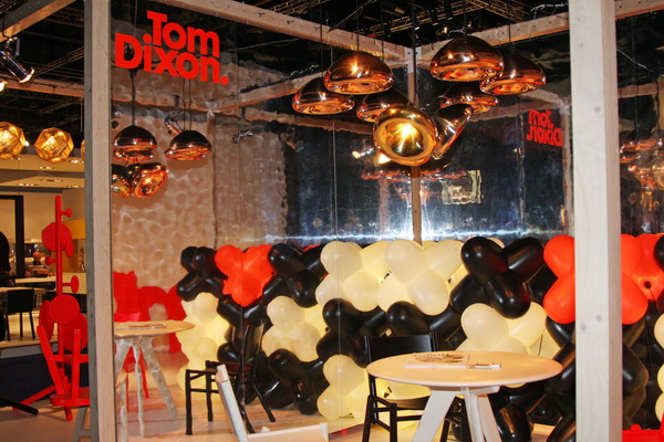 светильники Tom Dixon Void Light