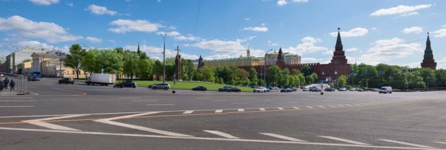 Боровицкая площадь, вид от галереи Шилова