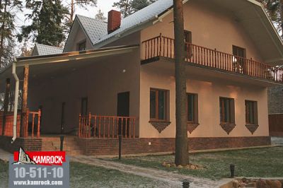 Фасад, декорированный облицовочным кирпичом Kamrock "Клинкерный"
Keywords: кирпич фасад